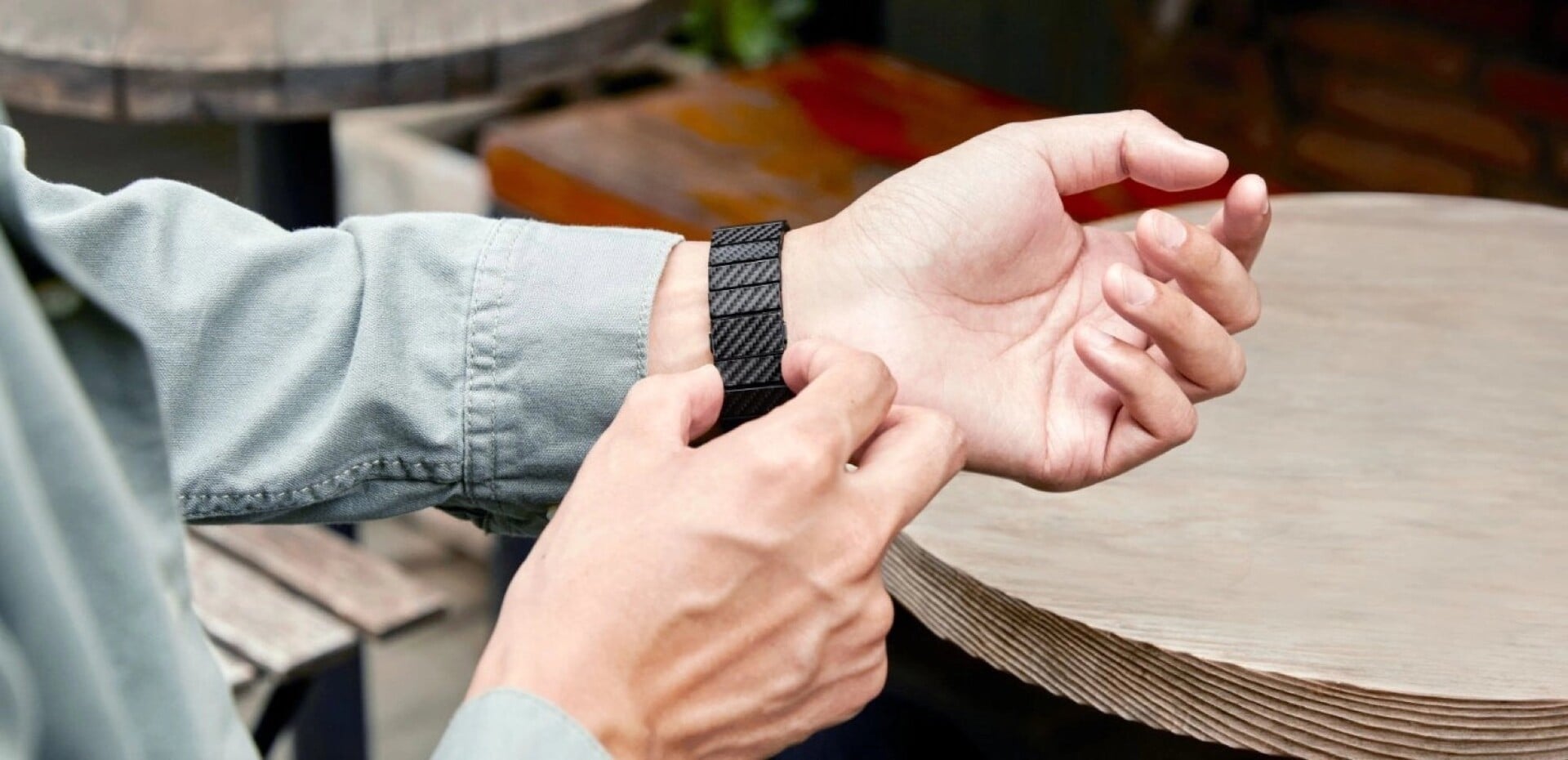 <span style="font-family:Times;"><span style="font-size:22px;"><strong>Fashion Consumption</strong></span></span>